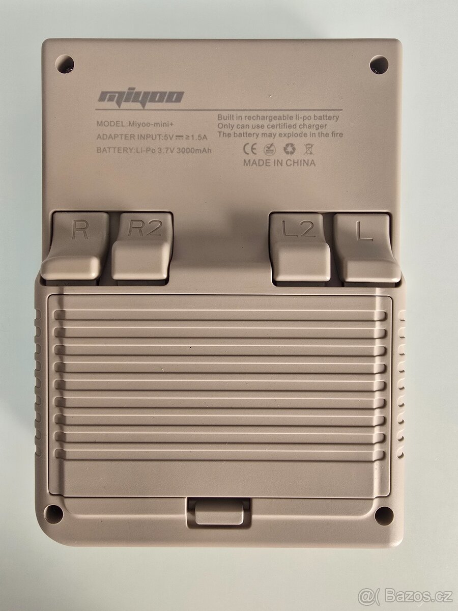 Miyoo Mini+ (retro handheld) - 2