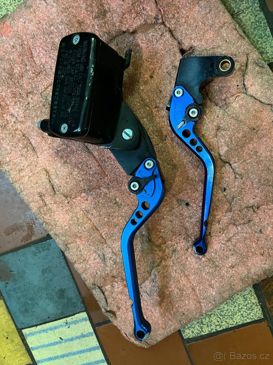 Přední brzdová pumpa pro HONDA CBR600RR 05-06 - 2