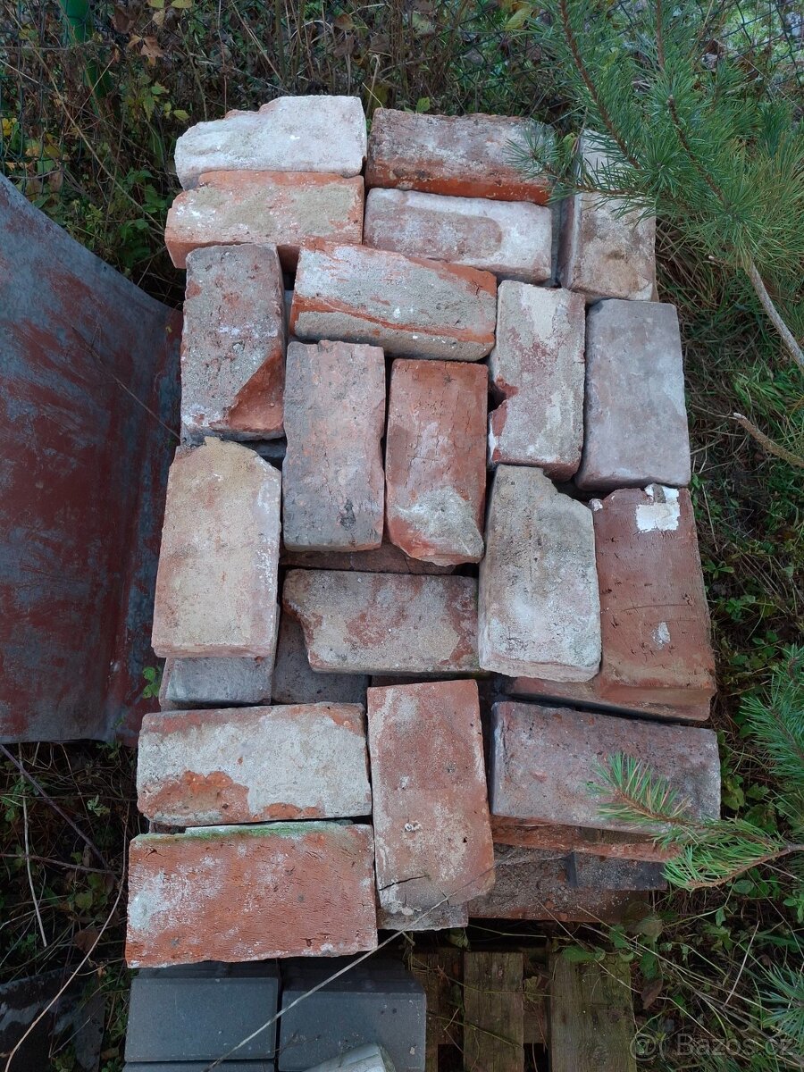 cihly očištěné - 2