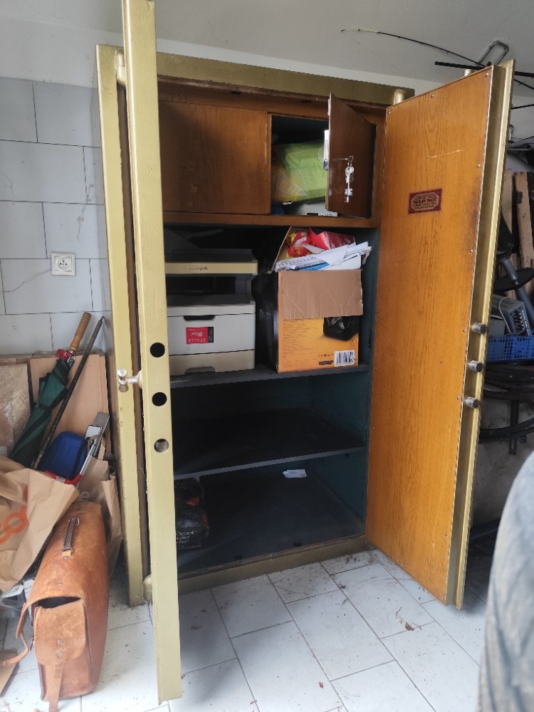 Dvoukřídlý trezor - 2