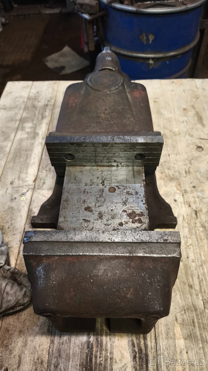 Strojní svěrák - 2