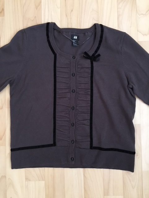 Dámský svetřík s mašličkou, NOVÝ, vel.M, zn.H&M - 2