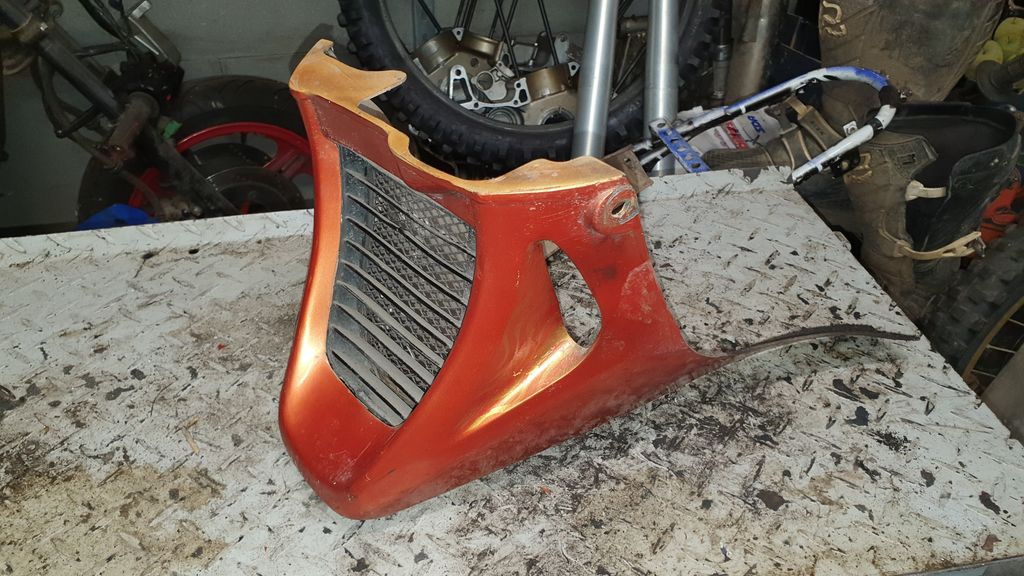 Náhradní díly z HONDA VF750F Interceptor - 2