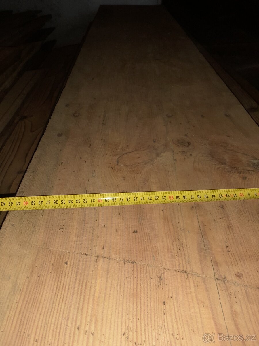 Prodám extra široké podlahové fošny. - 2