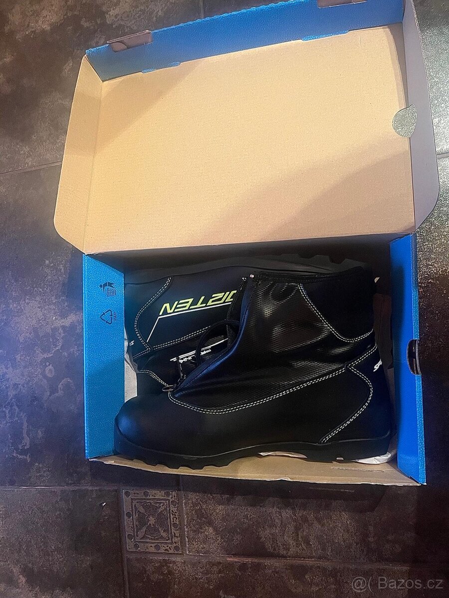 Boty na běžky. - 2