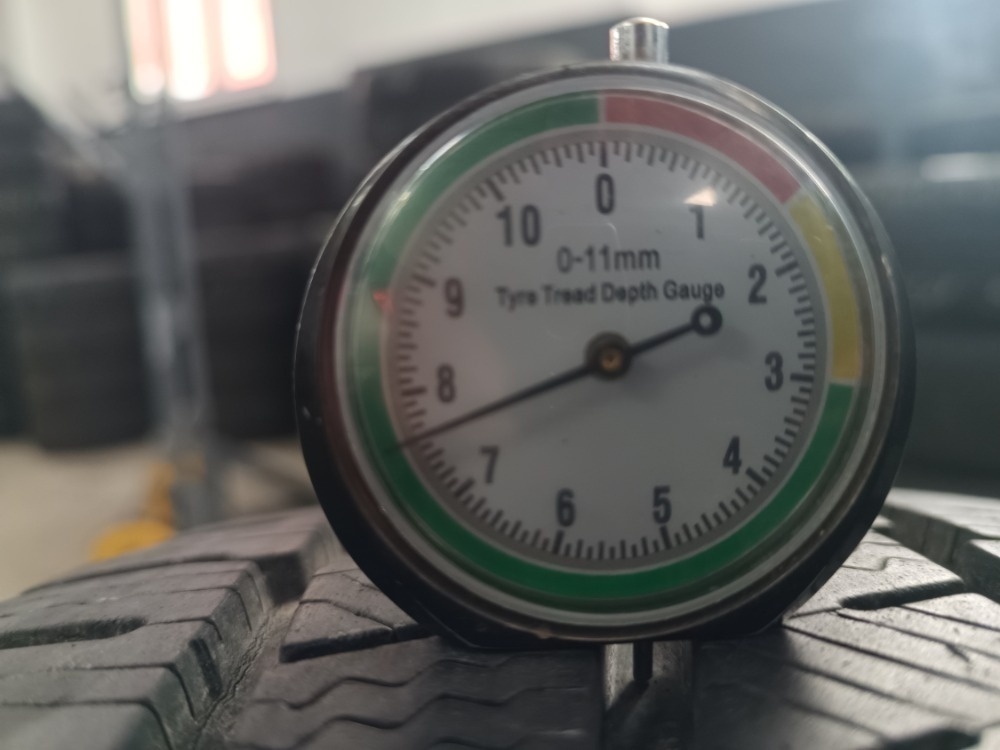 205/65 R16C MICHELIN (4411) - 2