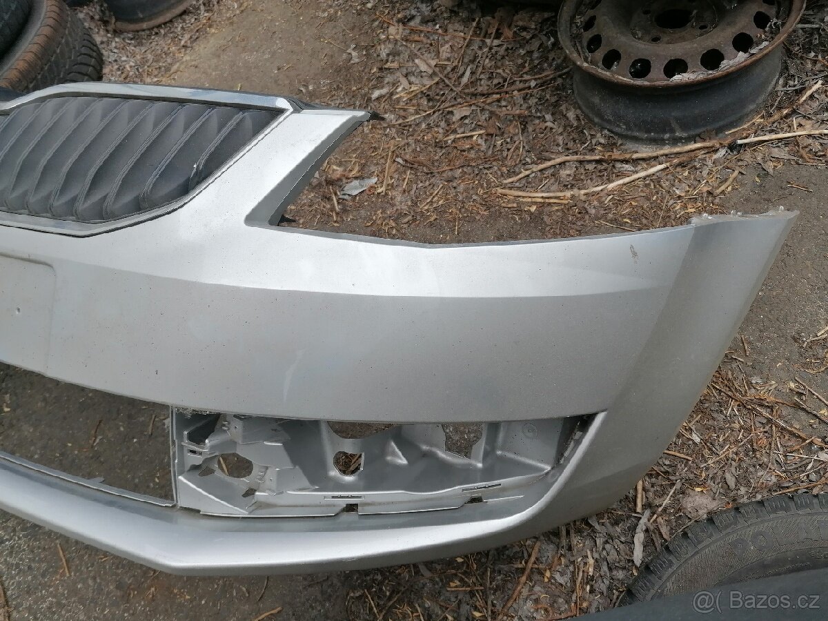 Přední nárazník Škoda Octavia III - 2