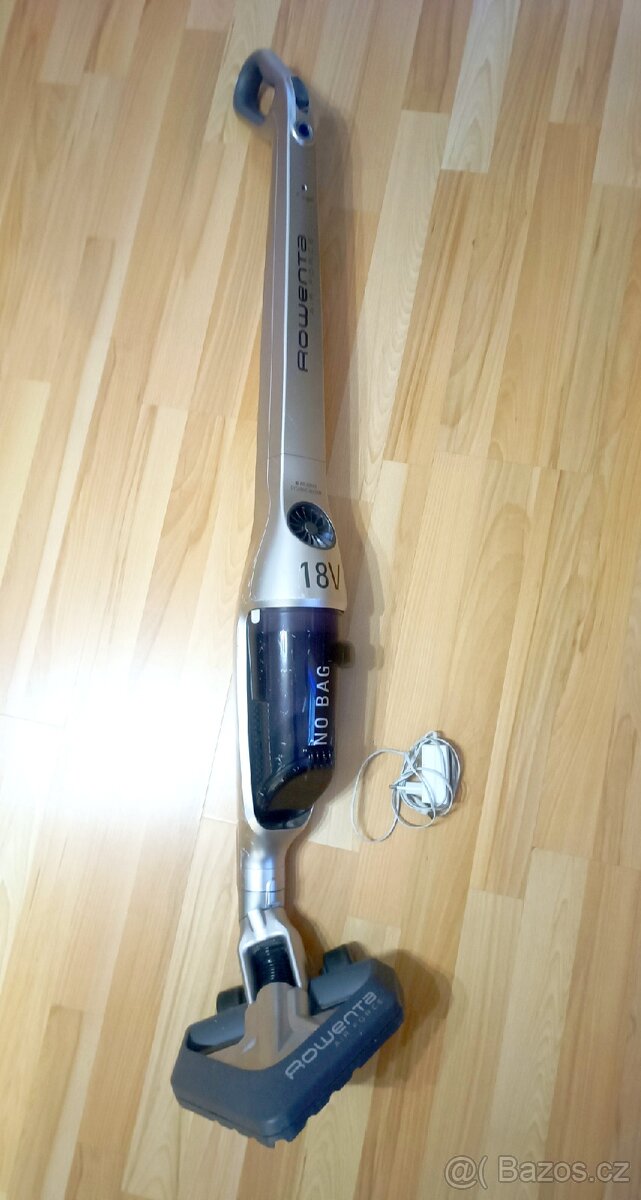Tyčový aku vysavač Rowenta Air Force 18V - 2
