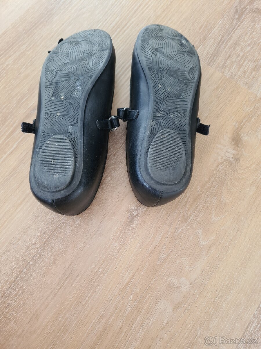 Botky dívčí vel.33 - 2