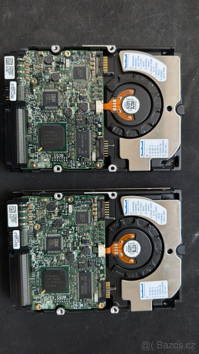 Pevné disky Hitachi Ultrastar + řadič - 2