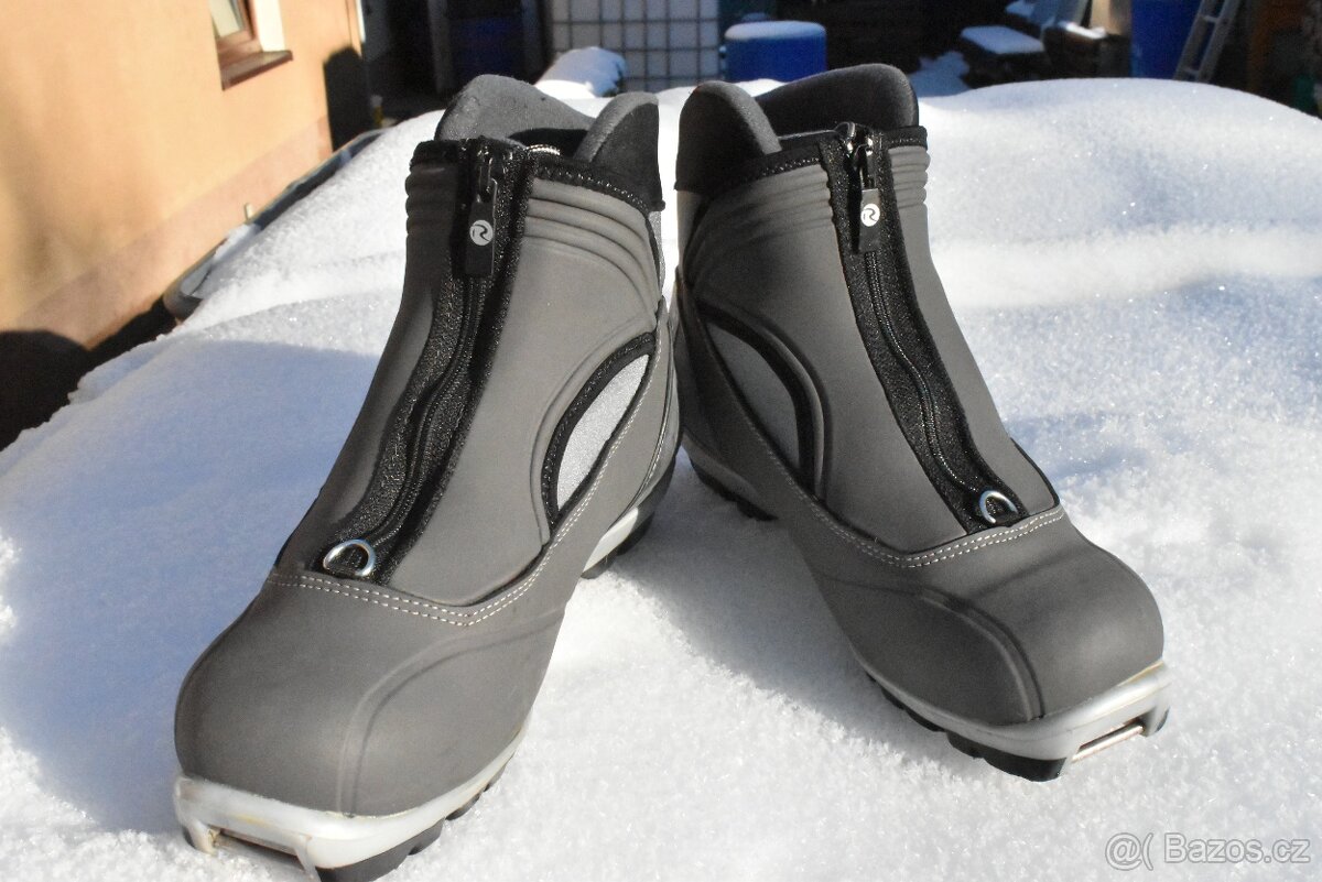 Boty č, 6-7 na běžky dámské - 2