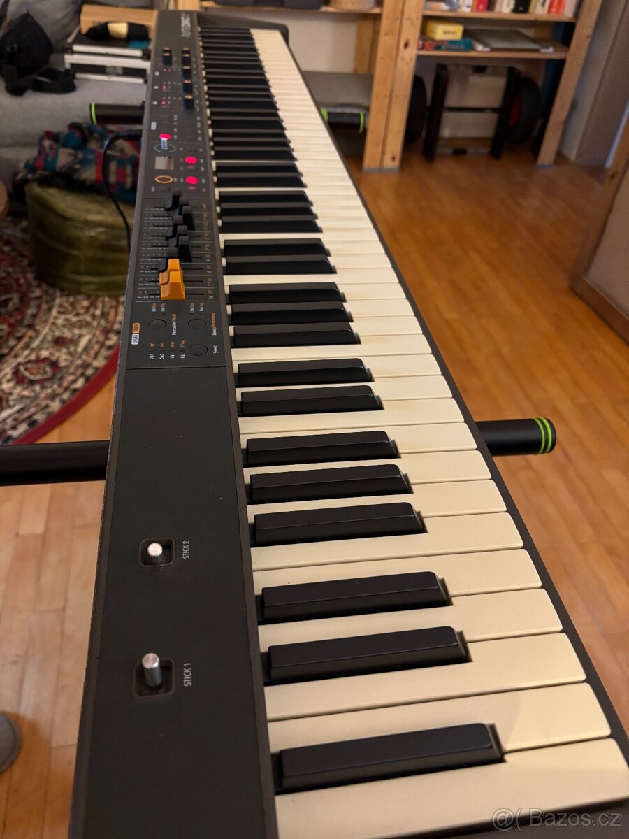 Studiologic NUMA COMPACT X SE - 2