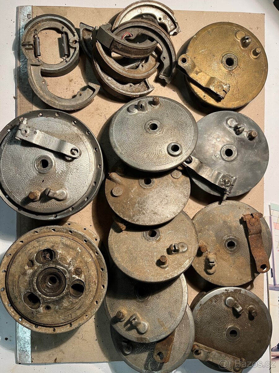 Bubny jawa pionýr - 2