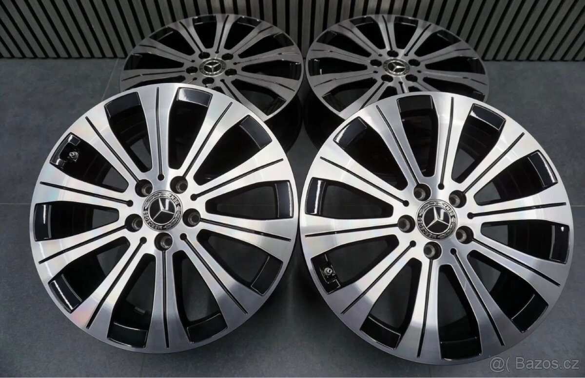 ORIGINÁLNÍ ALU SADA MERCEDES EQA R18 - 2