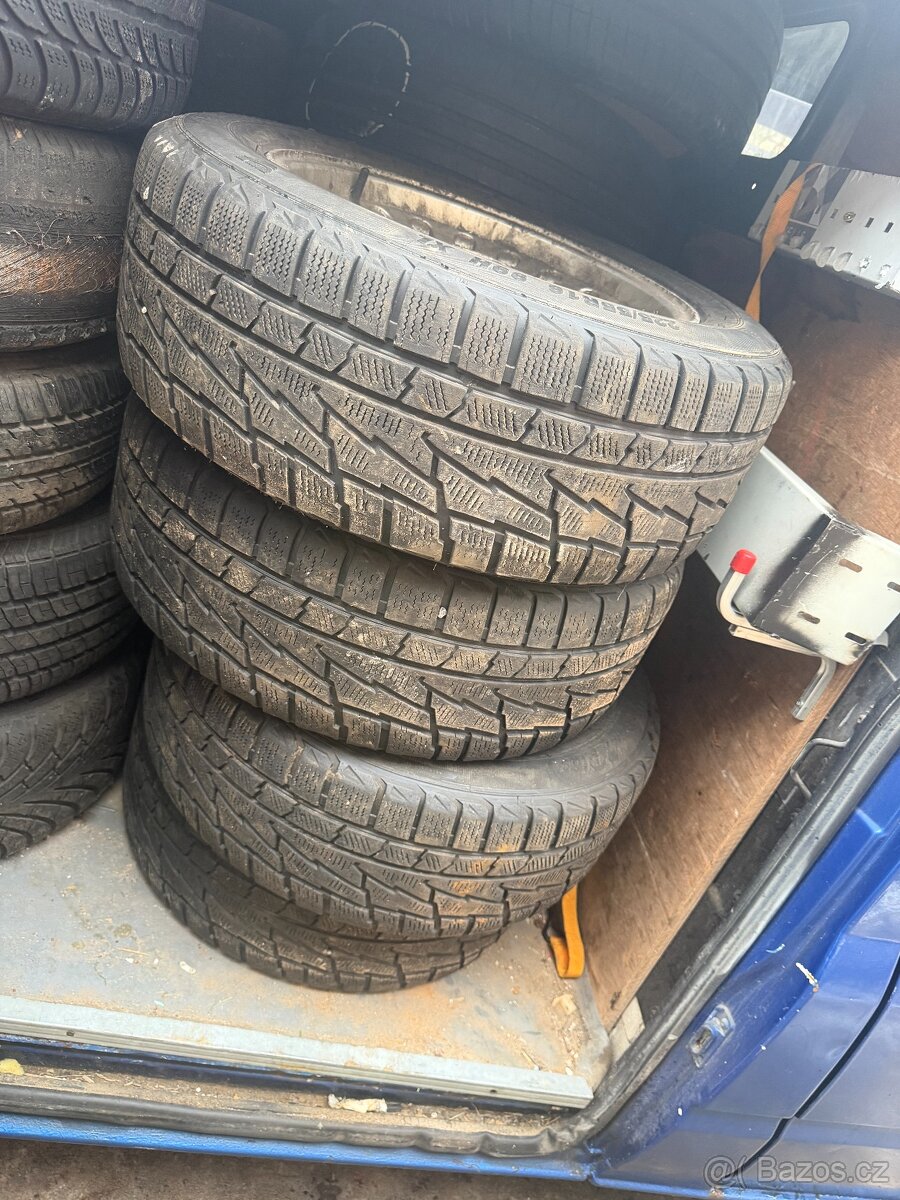 zimní 225/55 r16 bmw siling 33 - 2
