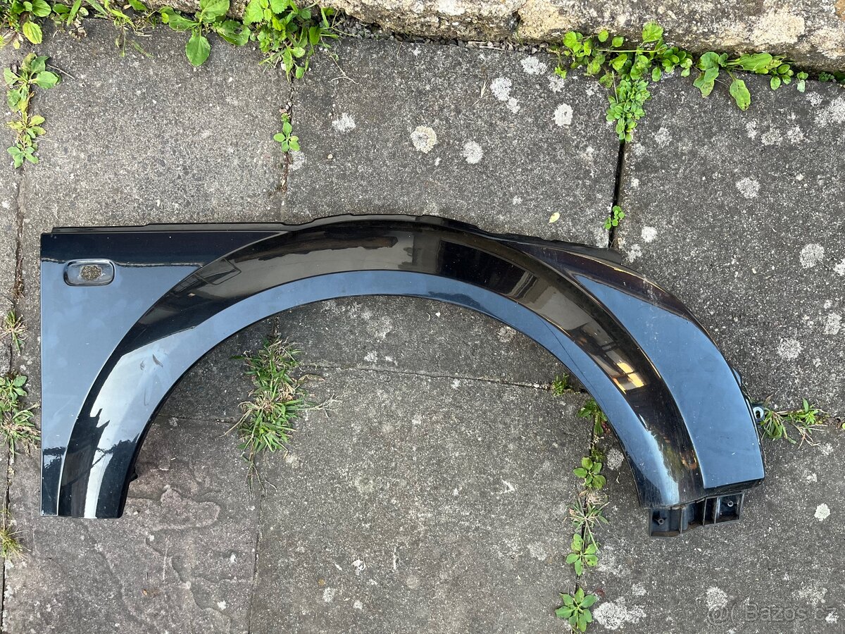 Audi TT 8n přední pravý blatník - 2