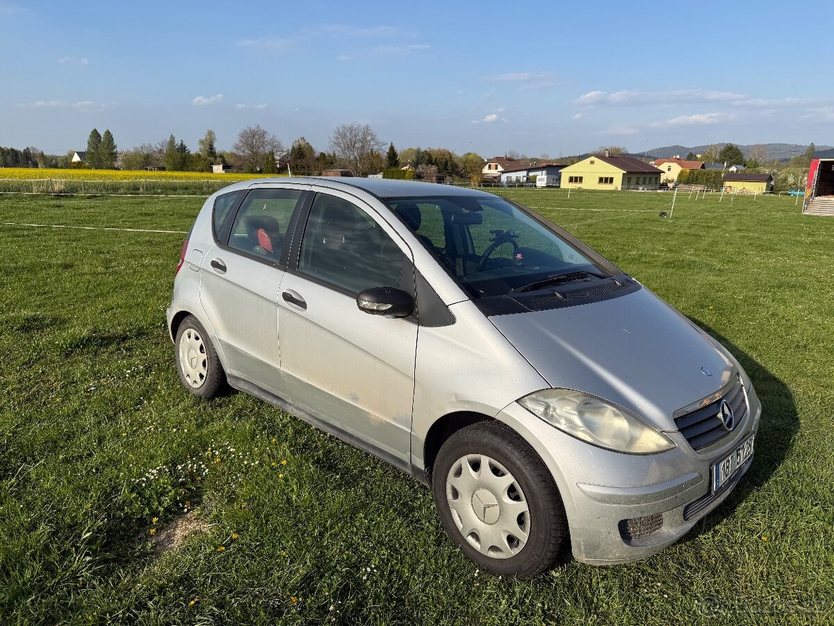 Mercedes A 150 - 2