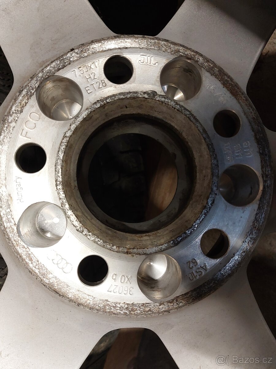 Sada kol Audi A5 - 2