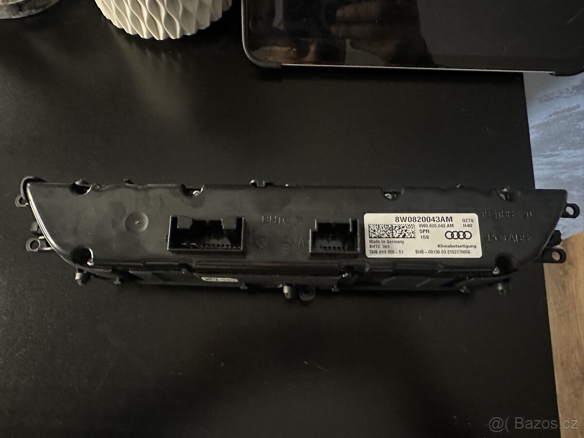 Audi klimatizační panel - 2