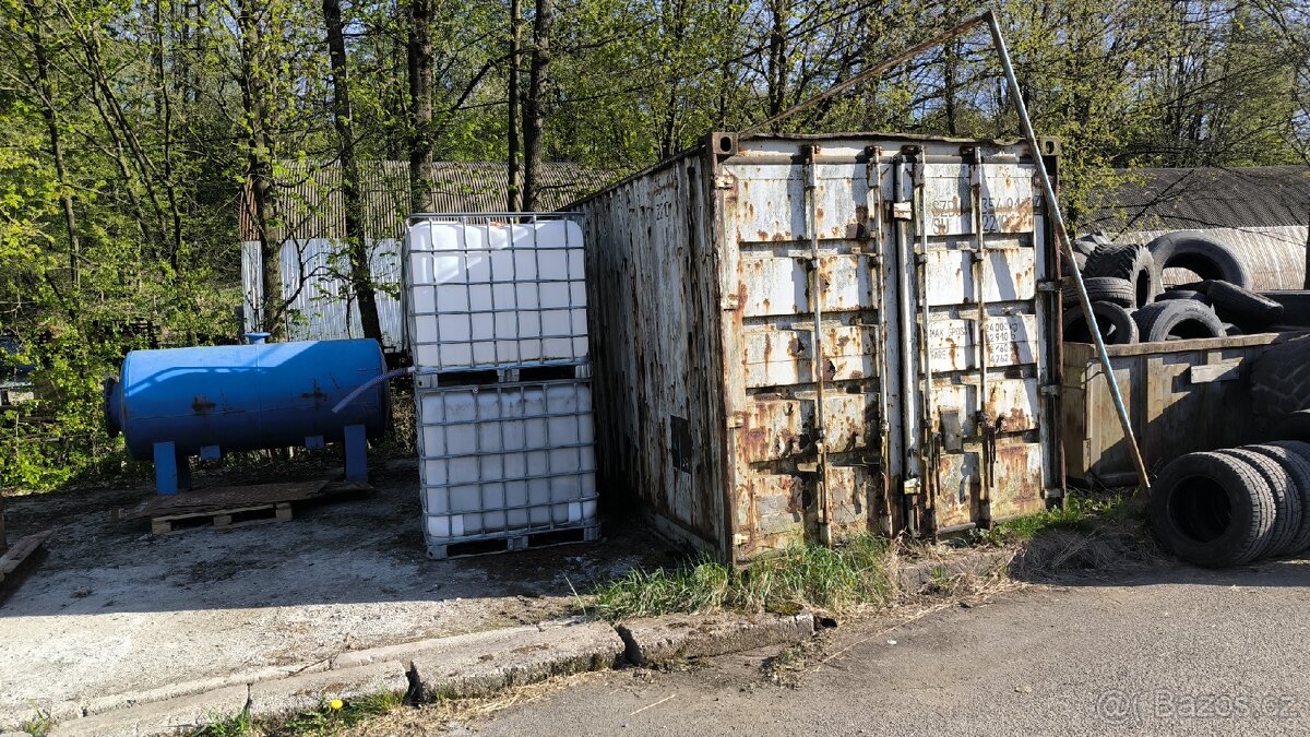 Lodní kontejner 6m - 2