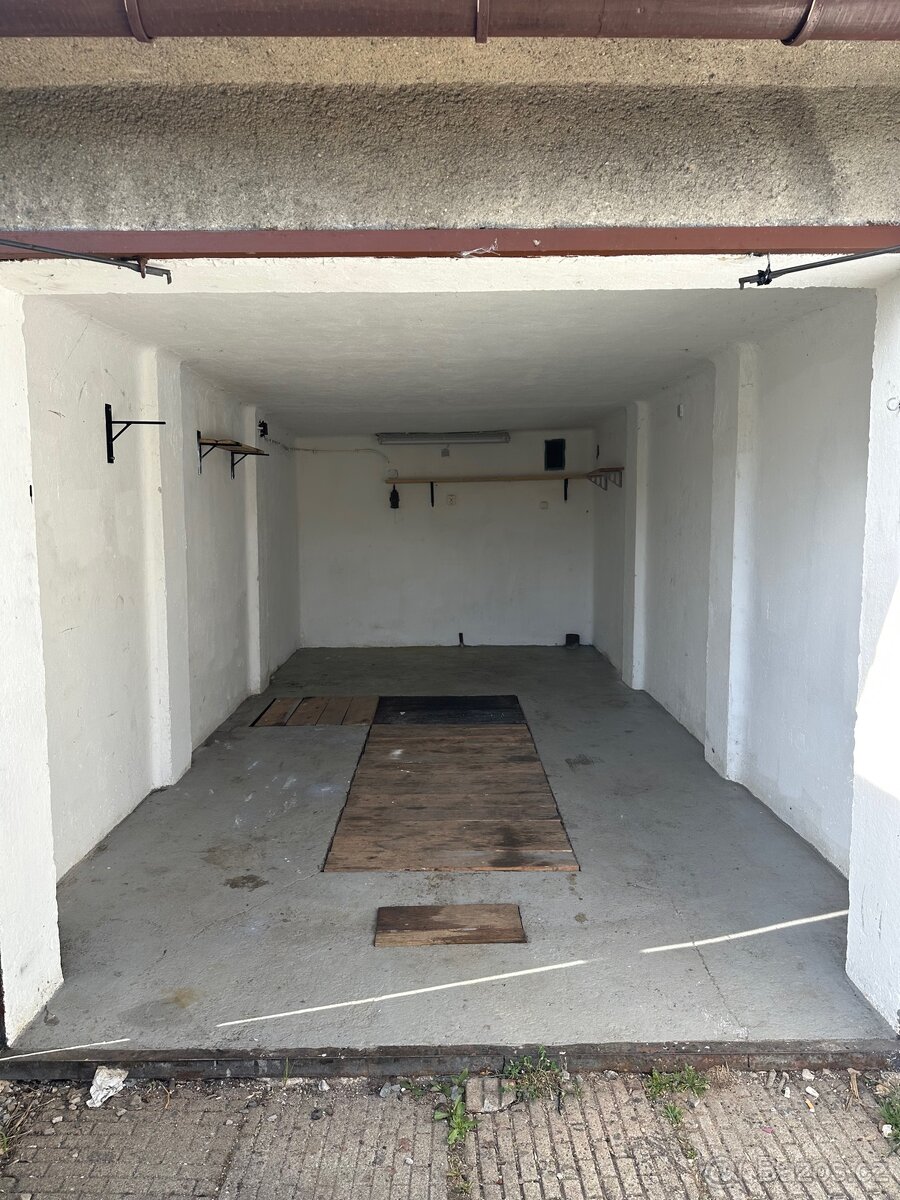 Pronájem garáže - 2