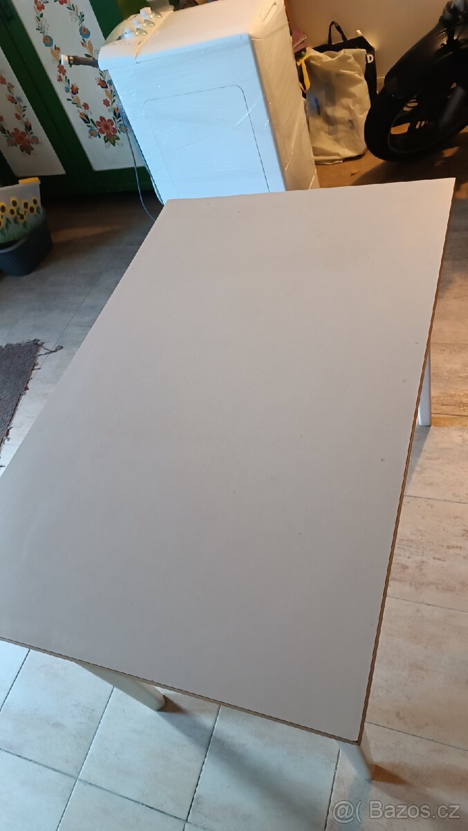 Kuchyňský stůl - 2