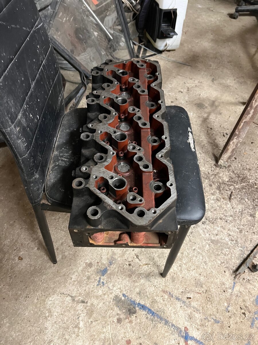 Hlava Zetor 16v - 2