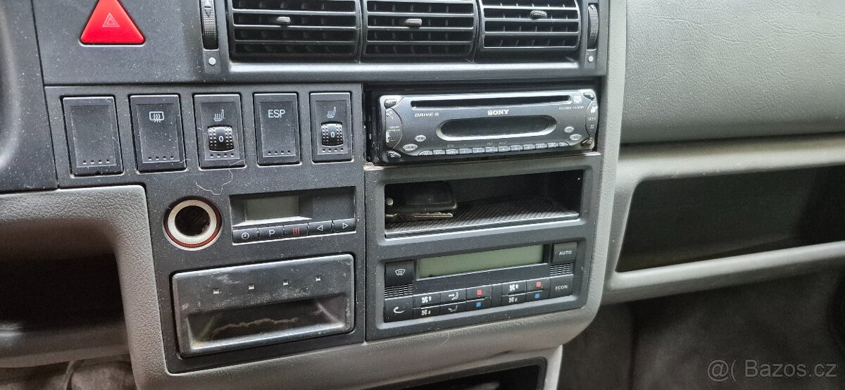 Vw t4 2.5 tdi 111kw multivan generation rok 2001 - 2