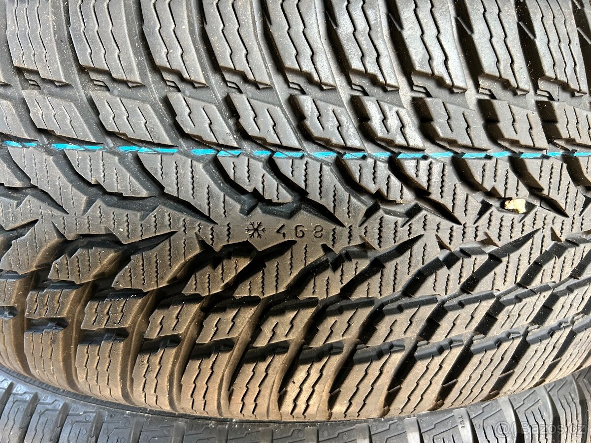 215/50/19 zimní pneu - 2