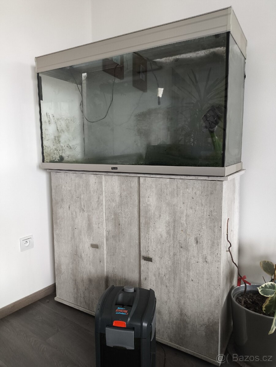 Prodám akvárium - 2