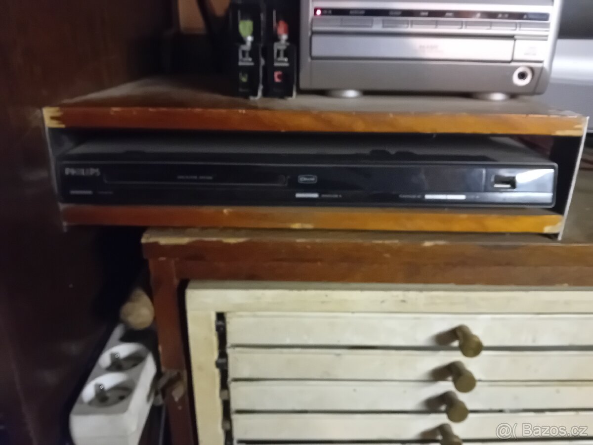 Tv Sony s DVD přehrávačem Philips - 2