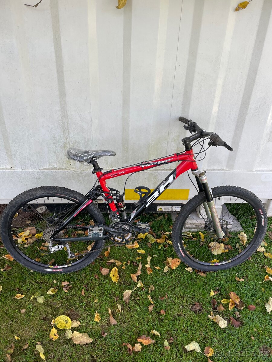 Sjezdové horské kolo - 2