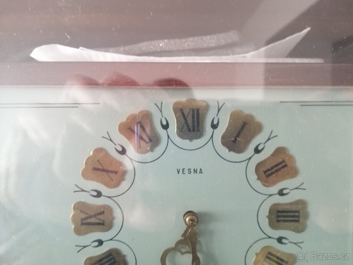 Staré stolní dřevěné hodiny Vesna Made in ussr - 2