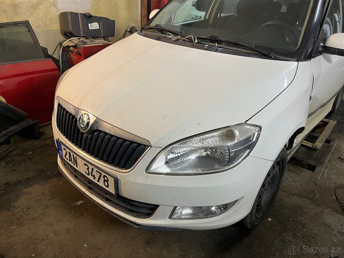 Škoda Fabia kombi 1.6tdi 66kw CAY 2012 a 206tkm na ND - 2