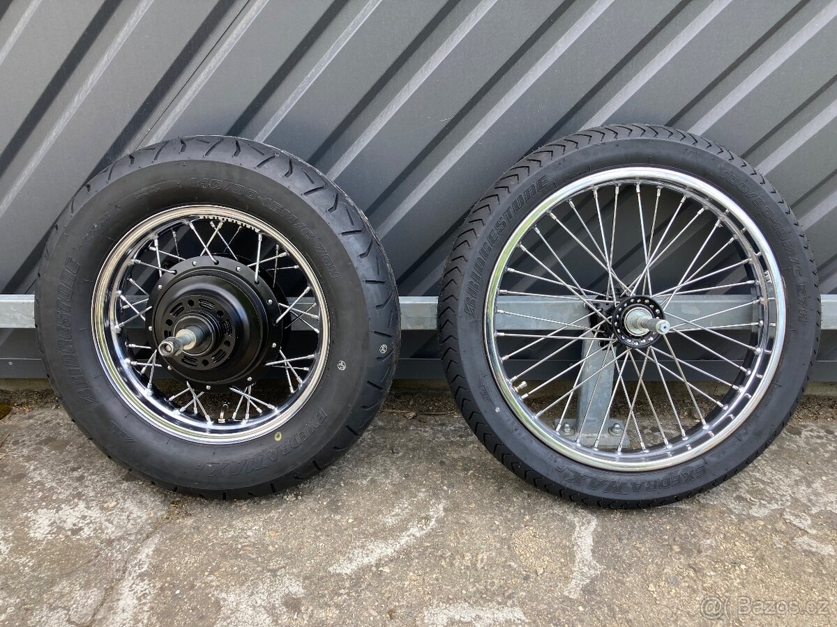 Kola Suzuki LS 650 Savage - 2