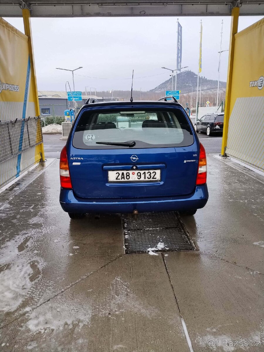 Opel Astra combi 1.6 - 2