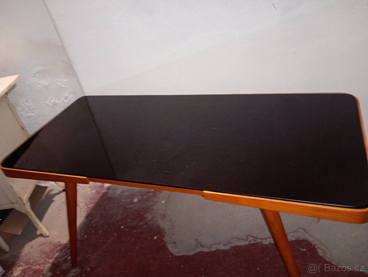 OPAXIT , Arch. JIROUTEK stolek, BRUSEL - 2