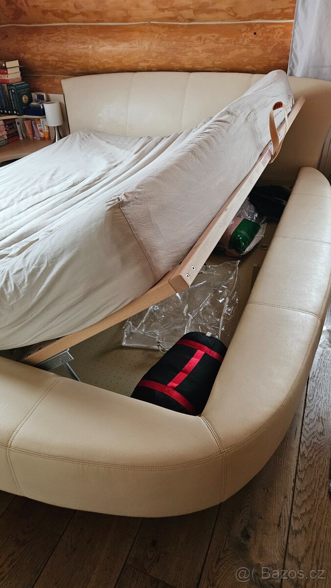 Manželská postel 160/200 - 2