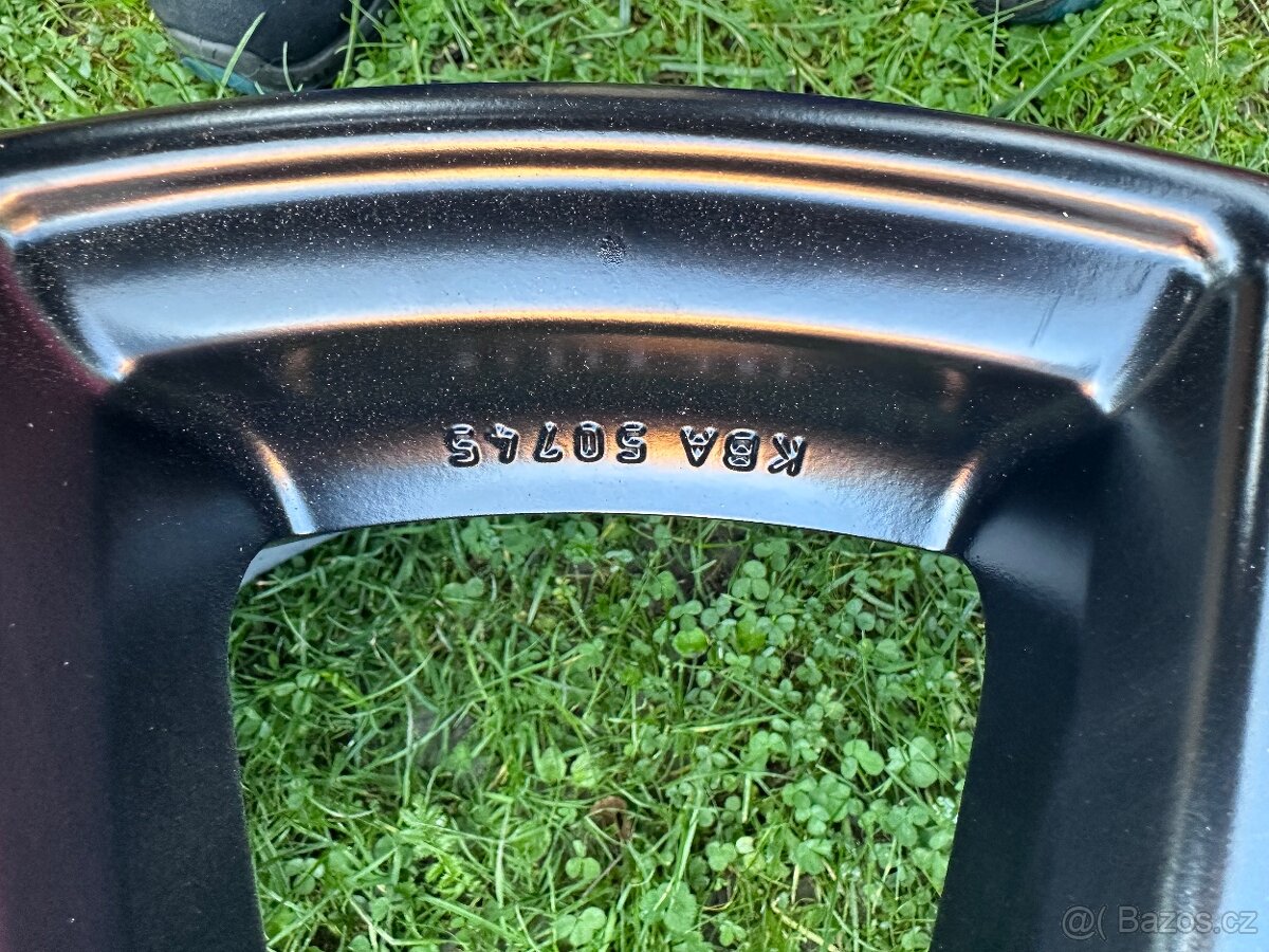 Tesla model S alu kola R21’ - 2