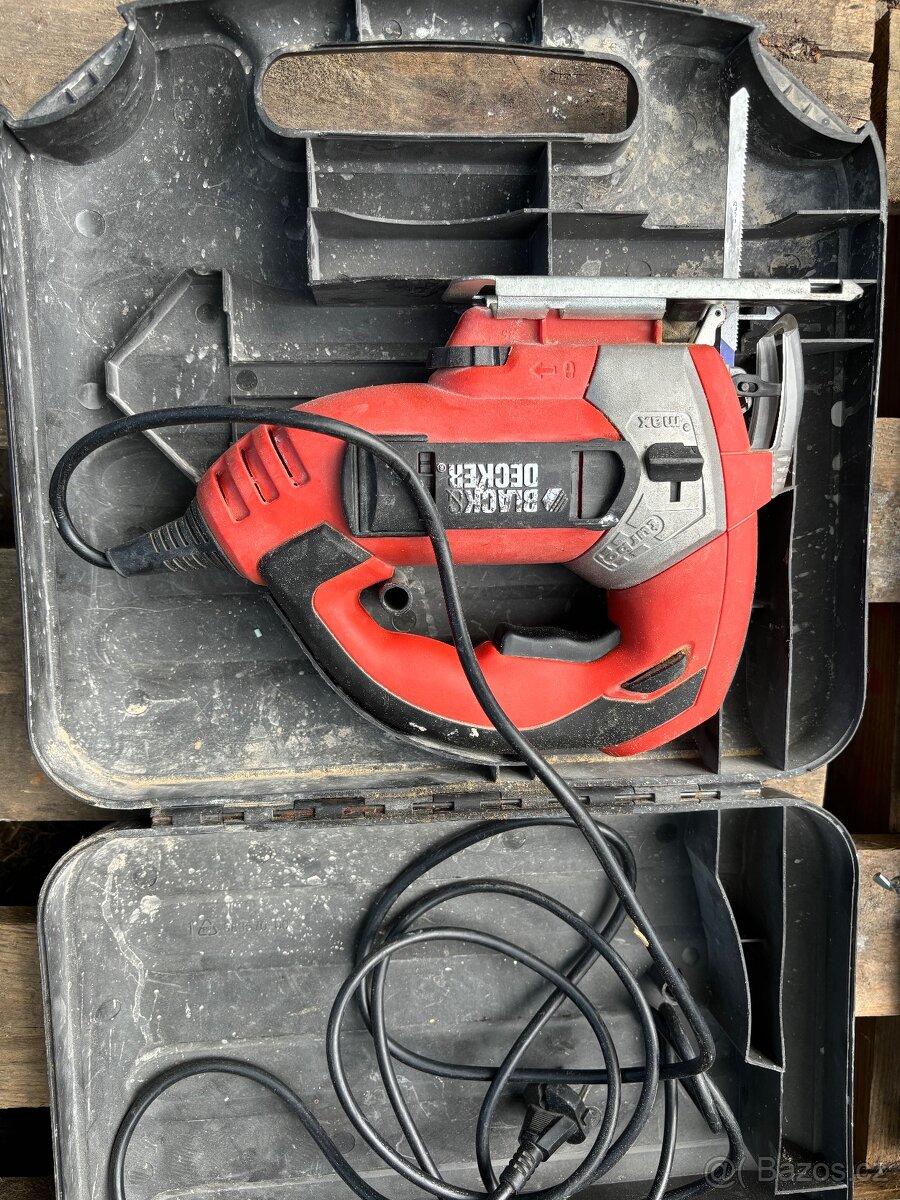 Přímočará pilka Black & Decker - 2