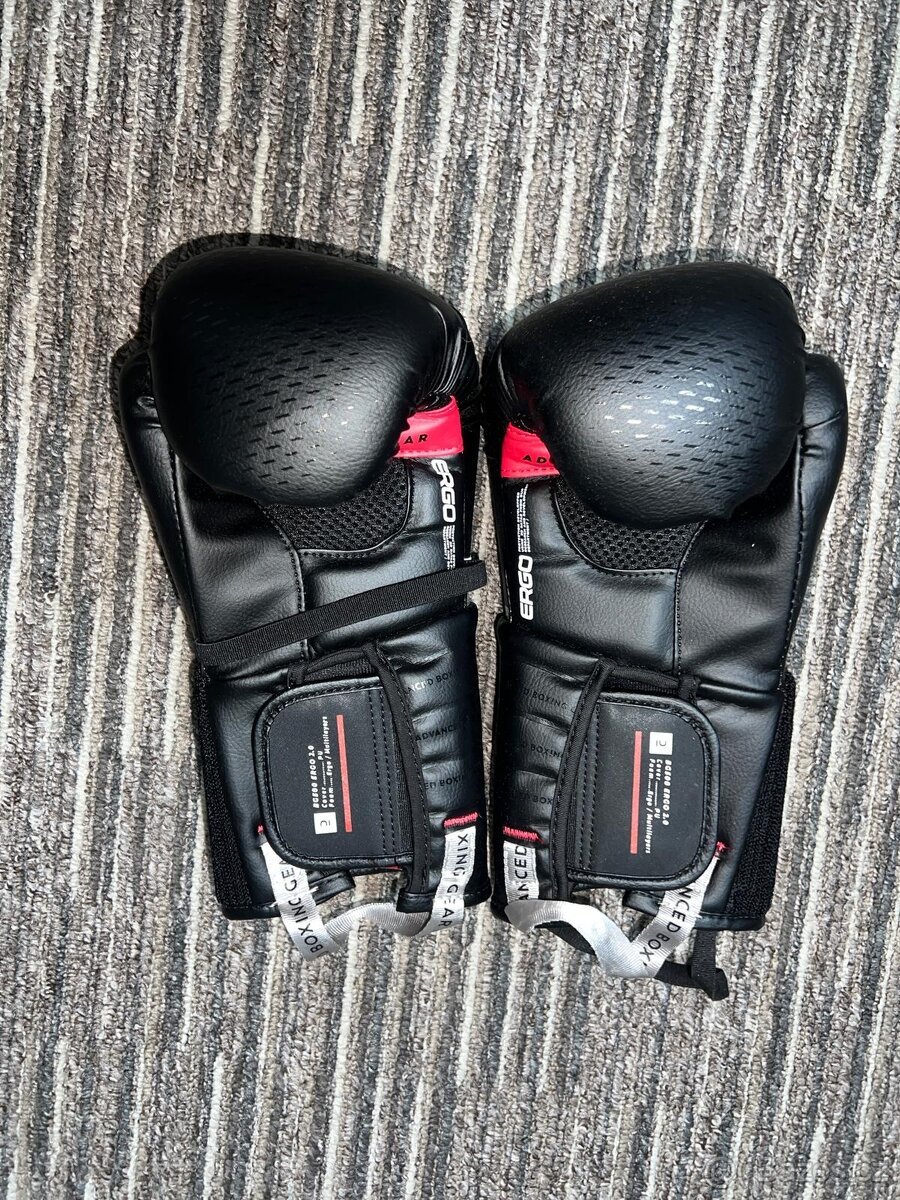 Rukavice 10 + chrániče holení L - 2