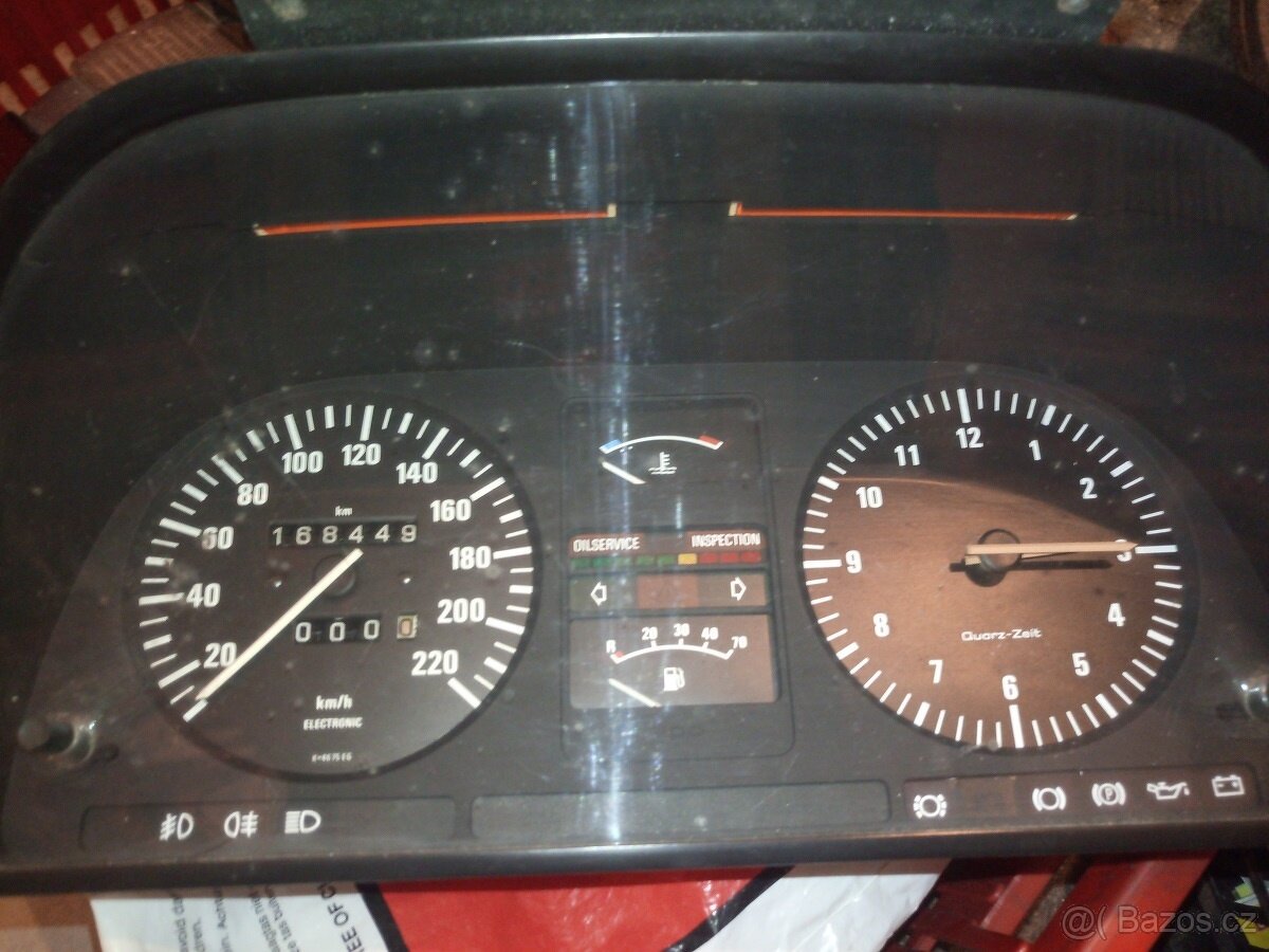 BMW 5 - e28 - náhradní díly veterán - 2