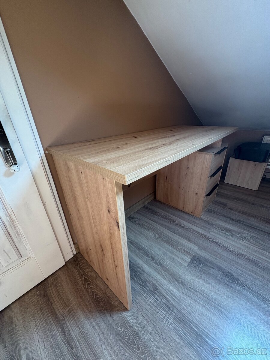 Psací stůl - 2
