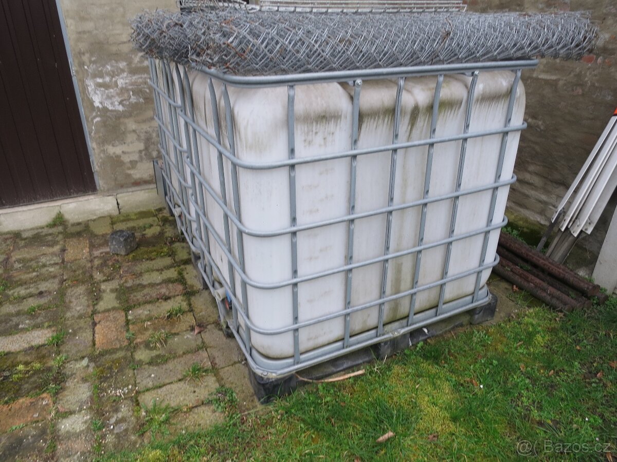 2 IBC kontejnery 1000 L - 2