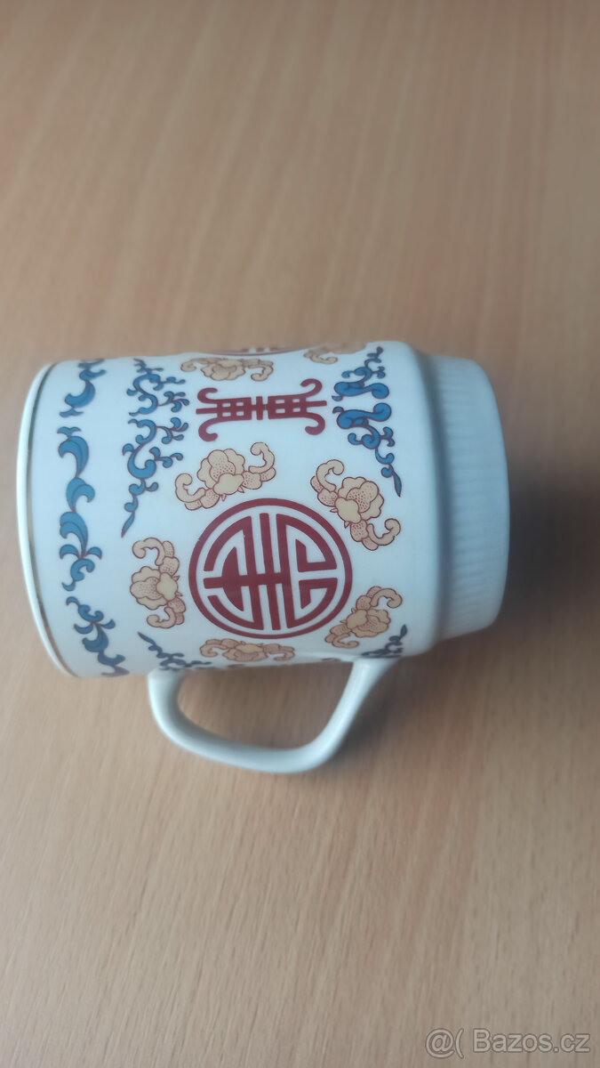 Hrnky na čaj s dekorem - 2