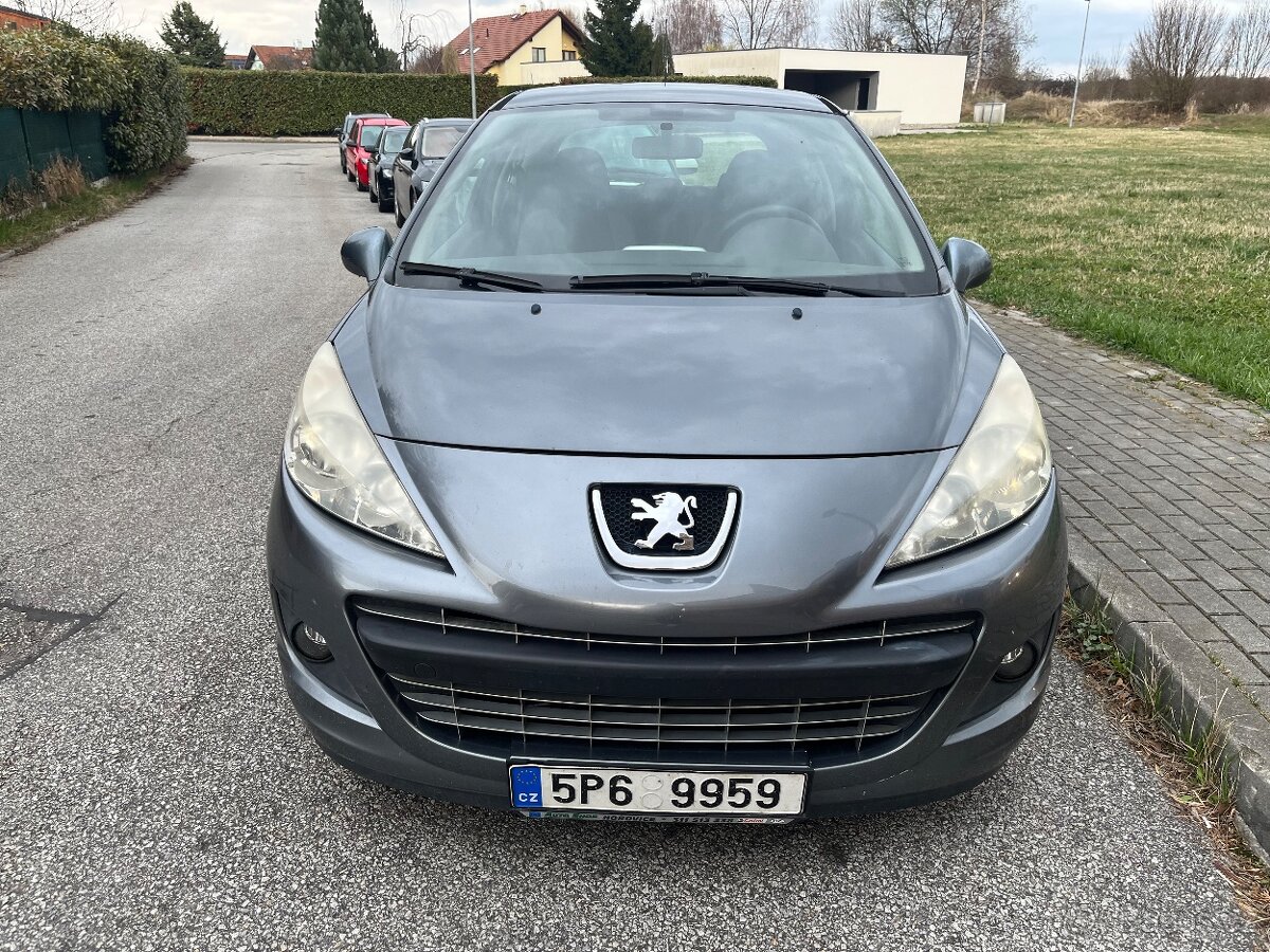Peugeot 207 - 2