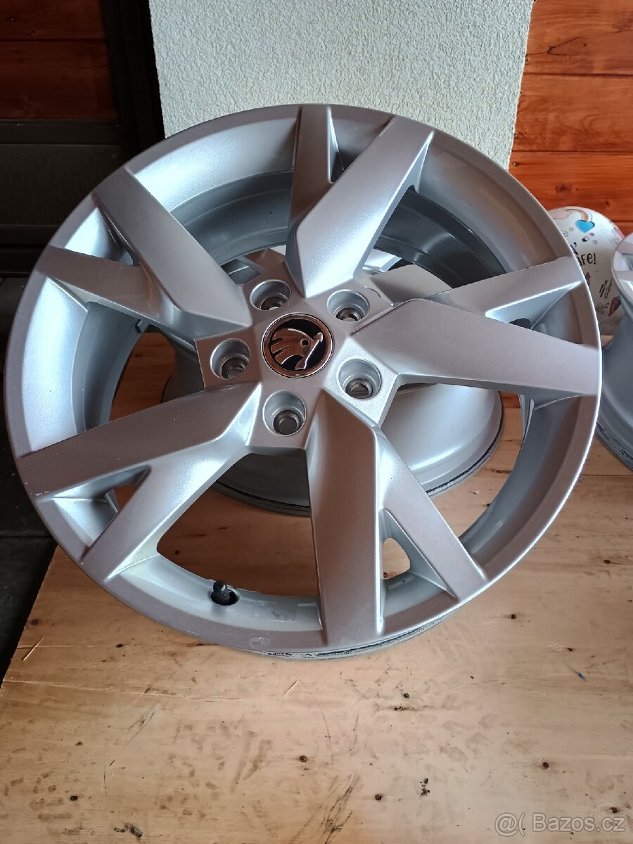 ALU kola lyra 17" - 2