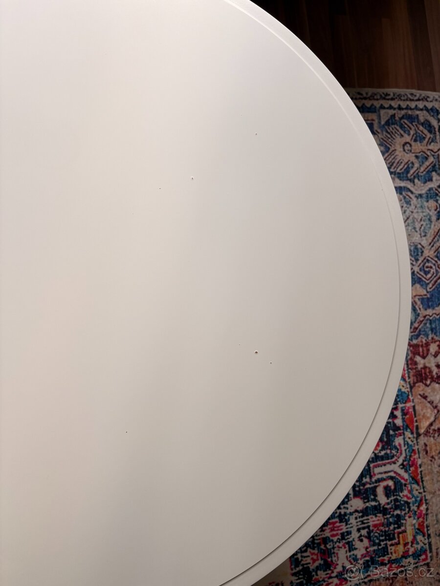 Kragsta Ikea stůl - 2