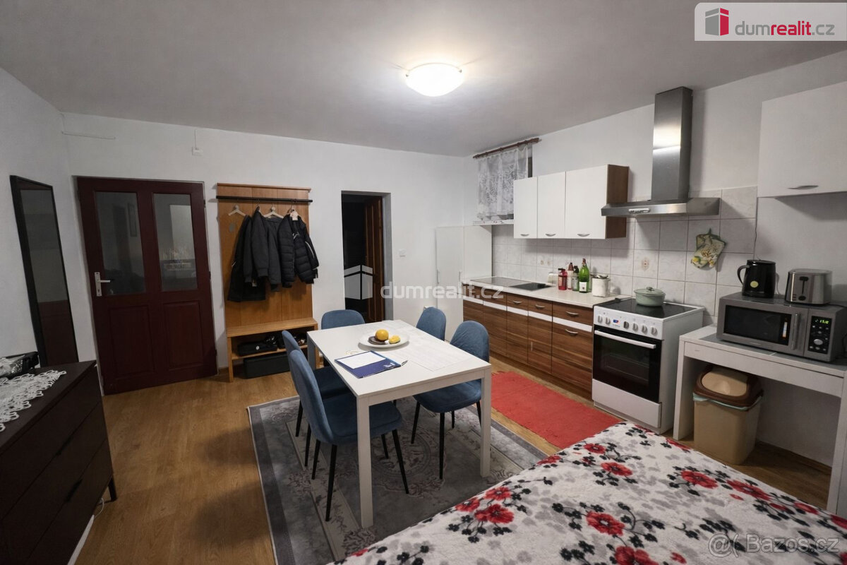 Byt 2+kk/45m2, Praha 8 - 2