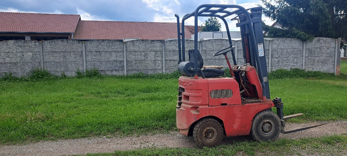 Vysokozdvižný vozík - 2
